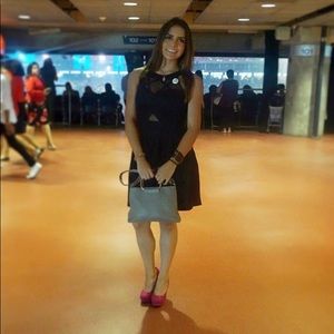 Meet your Posher, Laura